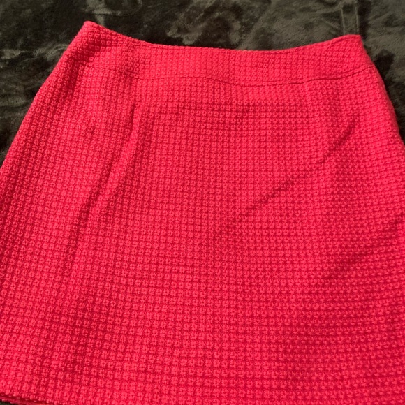Rafaellae pink suit. Size 10 and pristine! - Picture 10 of 10